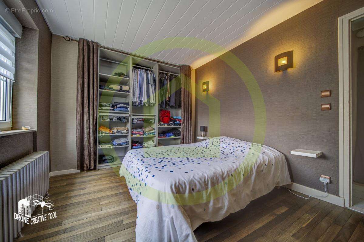 Maison à LAMORVILLE