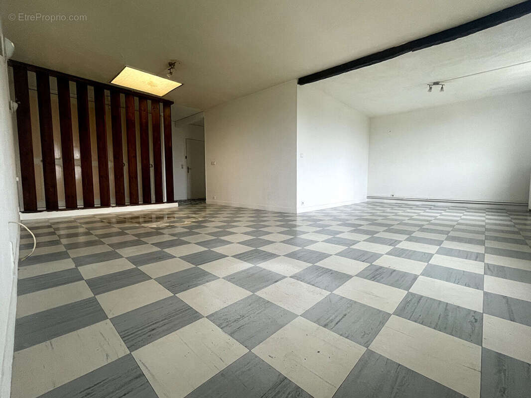 Appartement à SAINT-QUENTIN