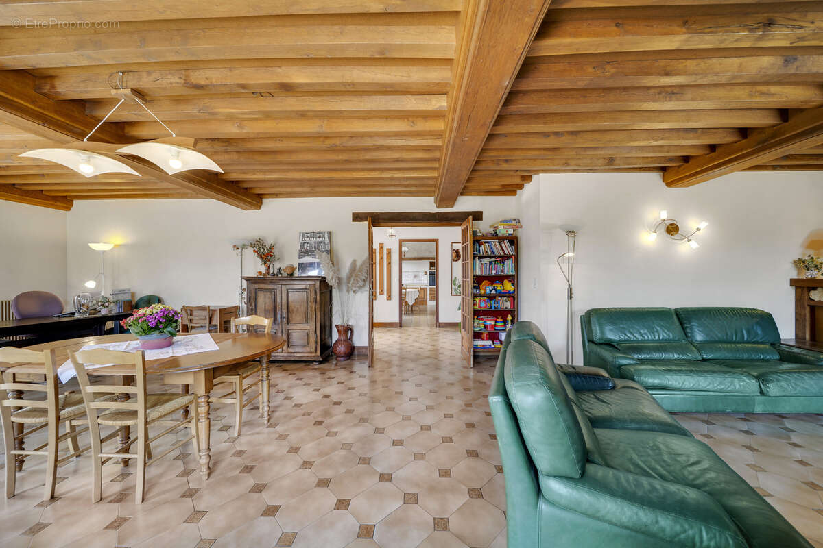 Maison à BEAUNE