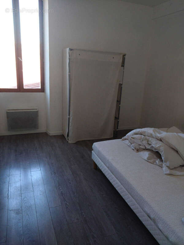 Appartement à CHASSY