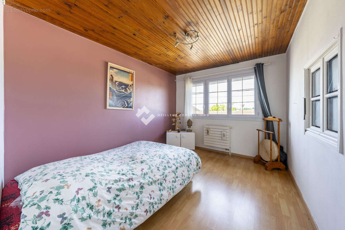 Maison à VARENNES-SUR-SEINE