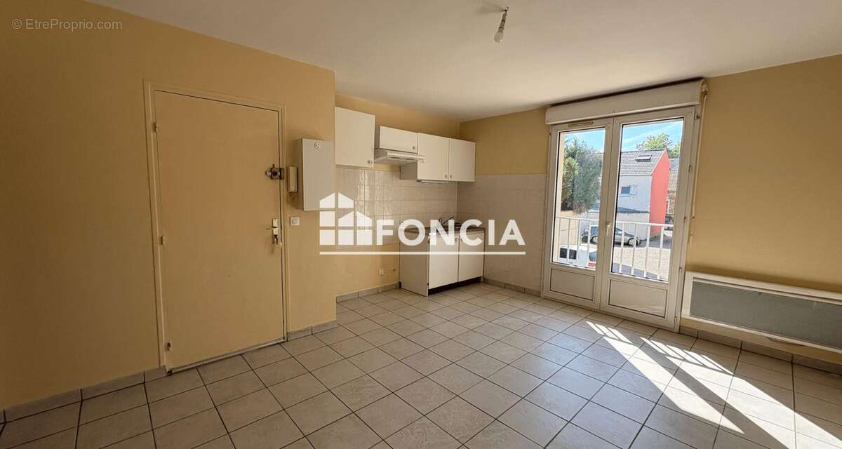 Appartement 47 m² à Conflans-Sainte-Honorine  - photo 2