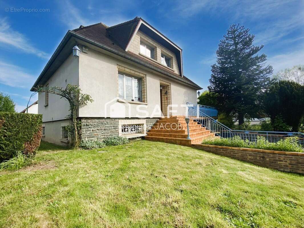 Photo 3 - Maison à LOUVIGNY