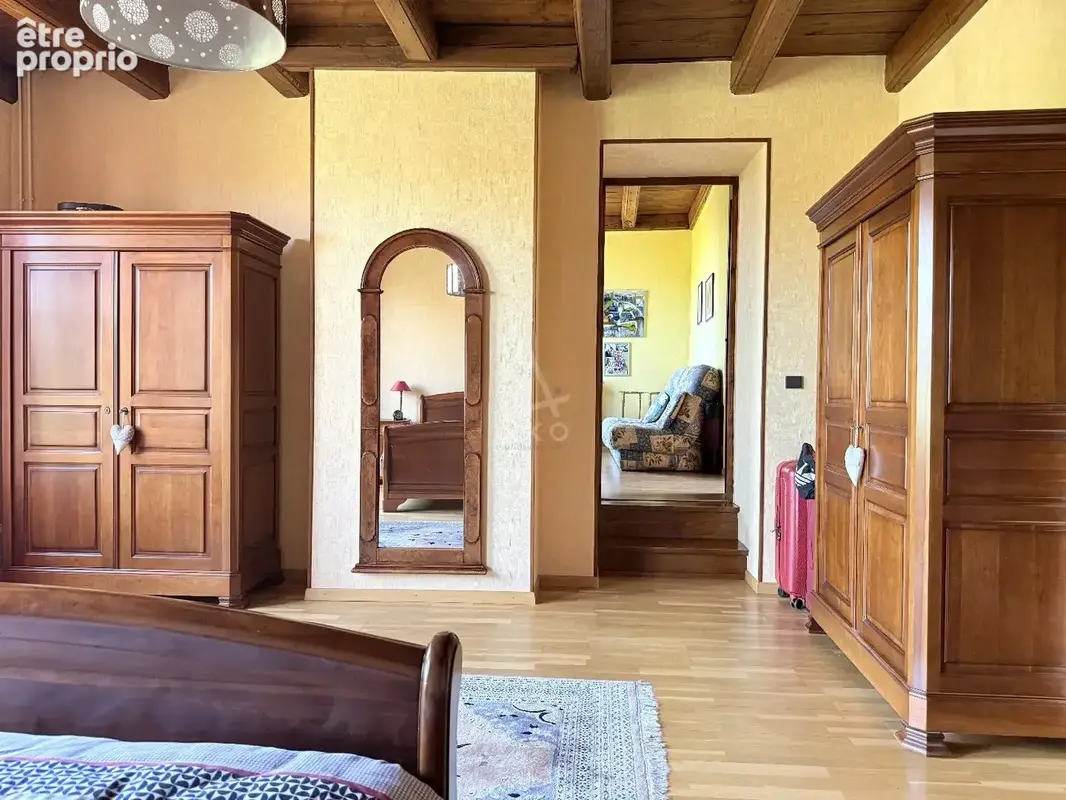 Maison de caractère - 285m² sur 16,82 ares - Woippy Village - photo 14