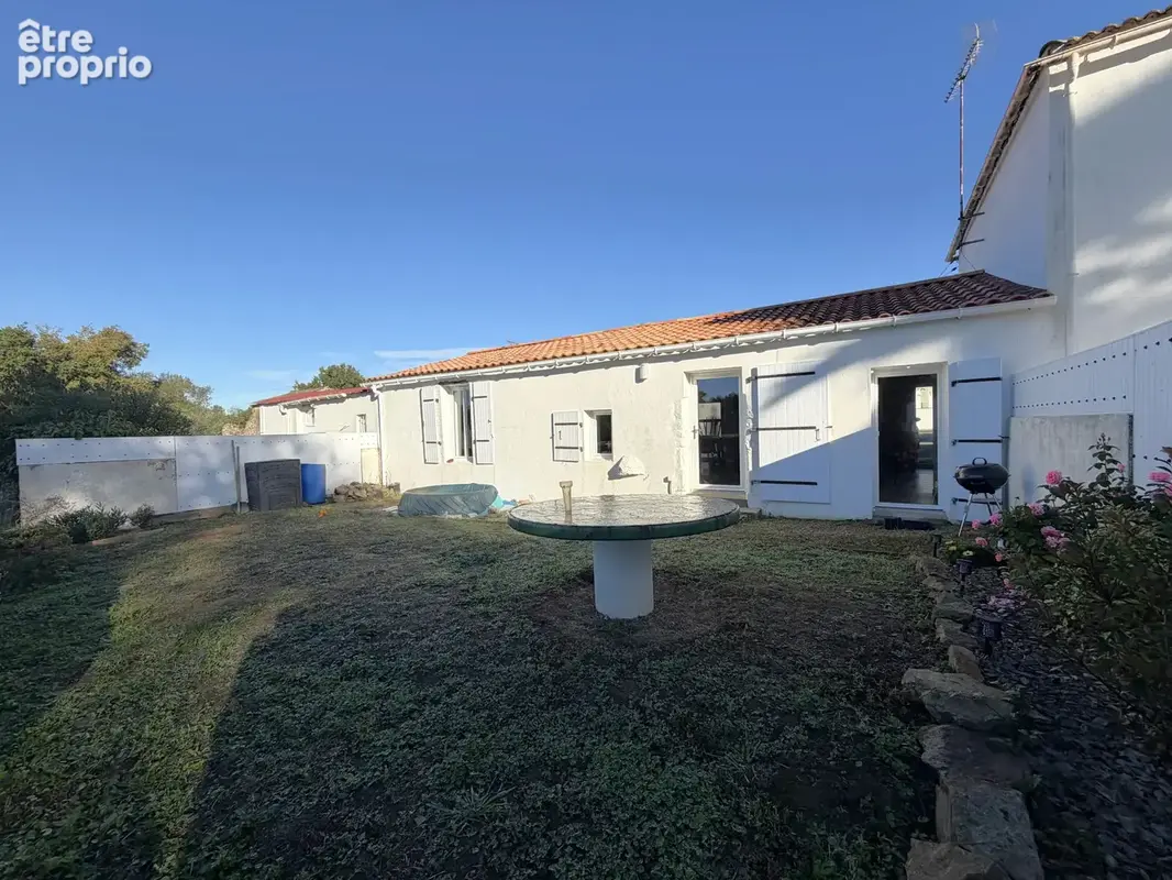 A 5 MIN D'AIZENAY, maison en pierres offrant 64 m2 hab et 248 m2 de terrain - photo 13