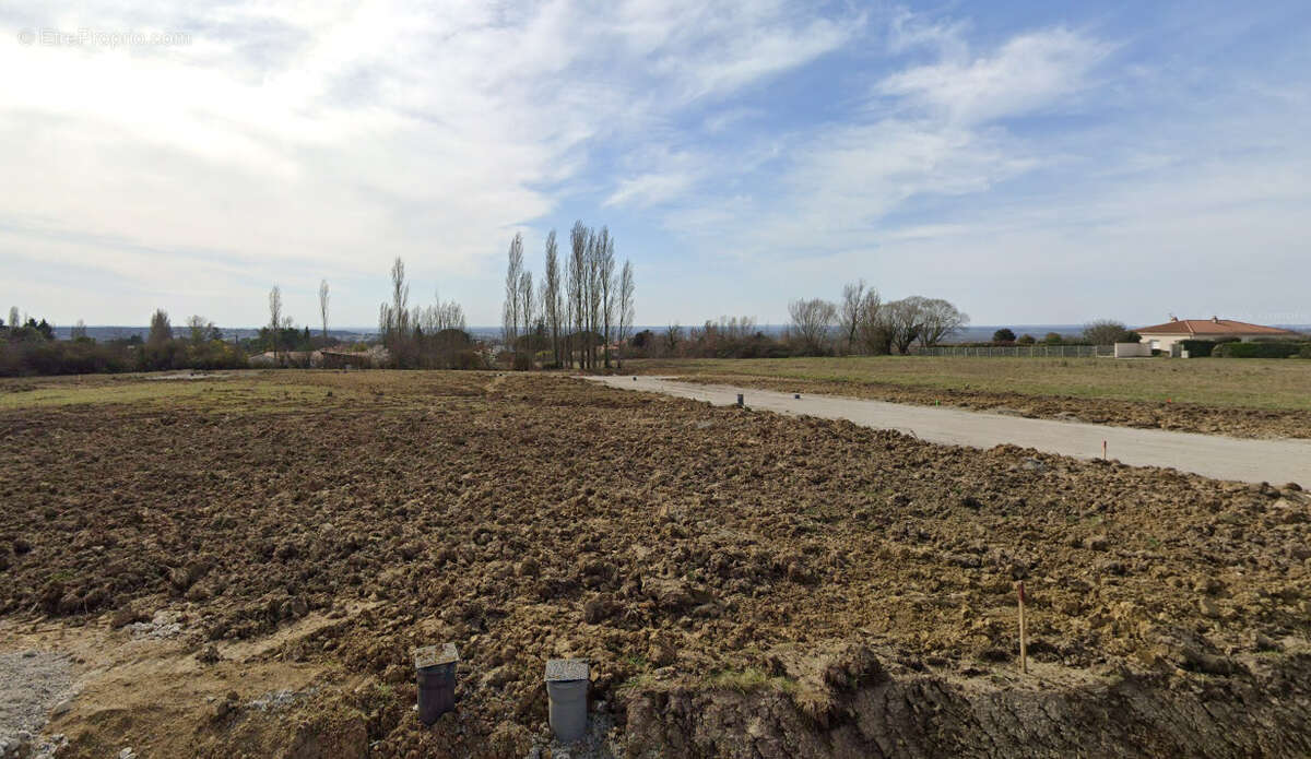 Maison à SAINT-SAUVEUR