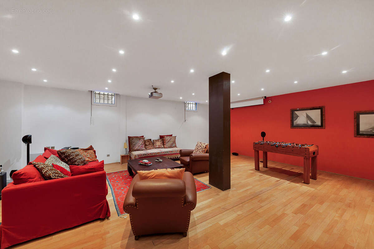 Maison à MOUANS-SARTOUX