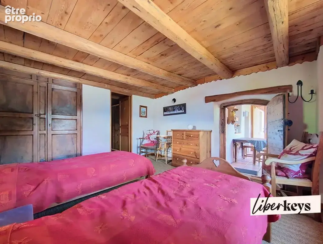 Chalet d'exception avec appartement indépendant, espace bien-être et vue panoramique sur les sommets de la Lauzière et de la Van - photo 27
