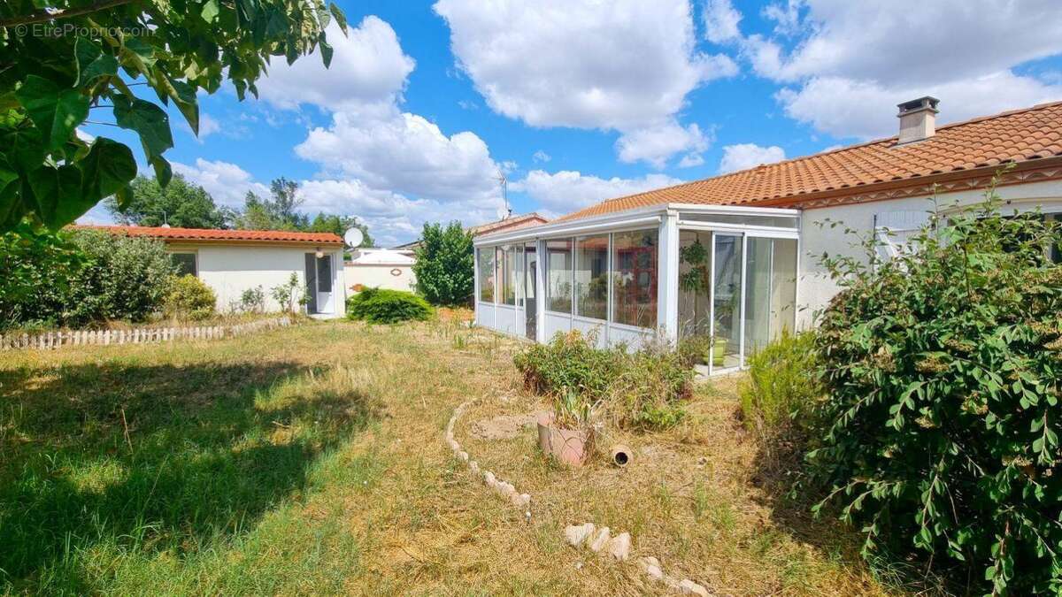 Maison à BUZET-SUR-TARN