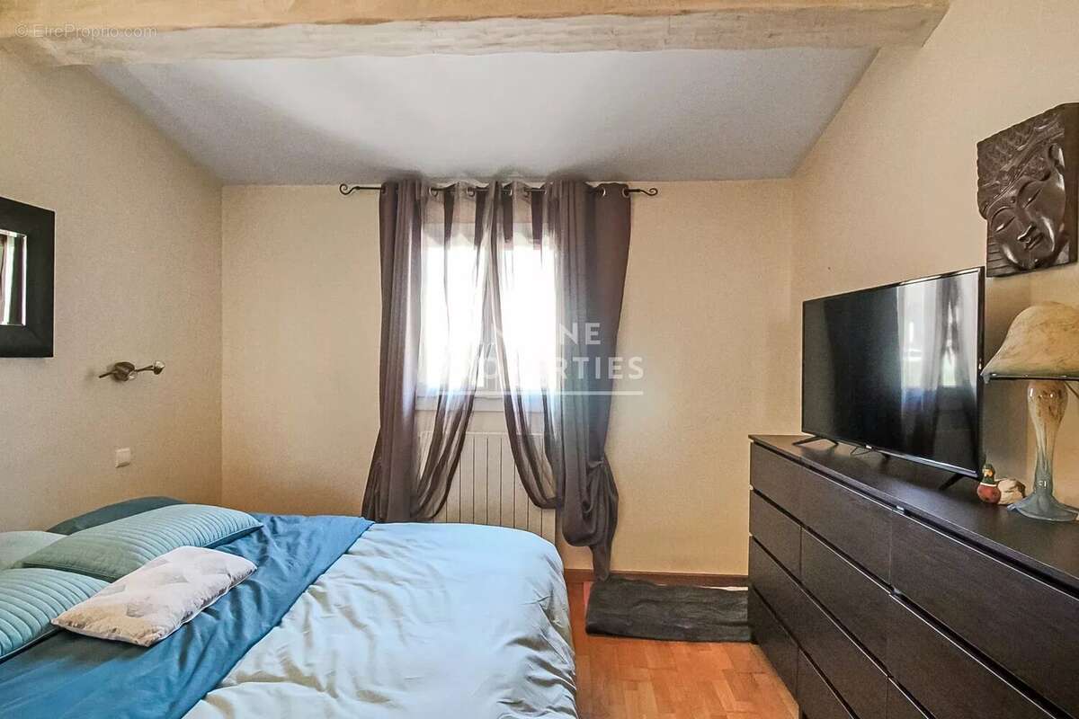 Maison à MOUANS-SARTOUX