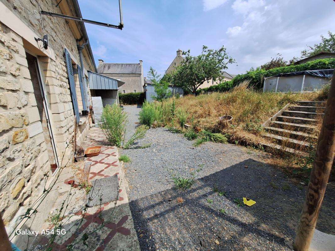Immeuble 350 m² - photo 4