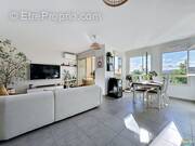 Appartement à ROCHE