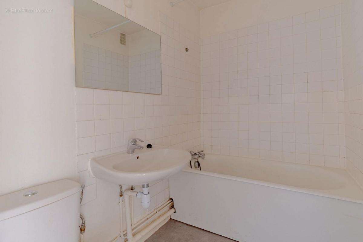 Appartement à PARIS-3E
