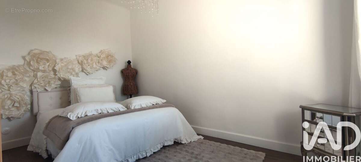Appartement 85 m² à Toulon  - photo 9