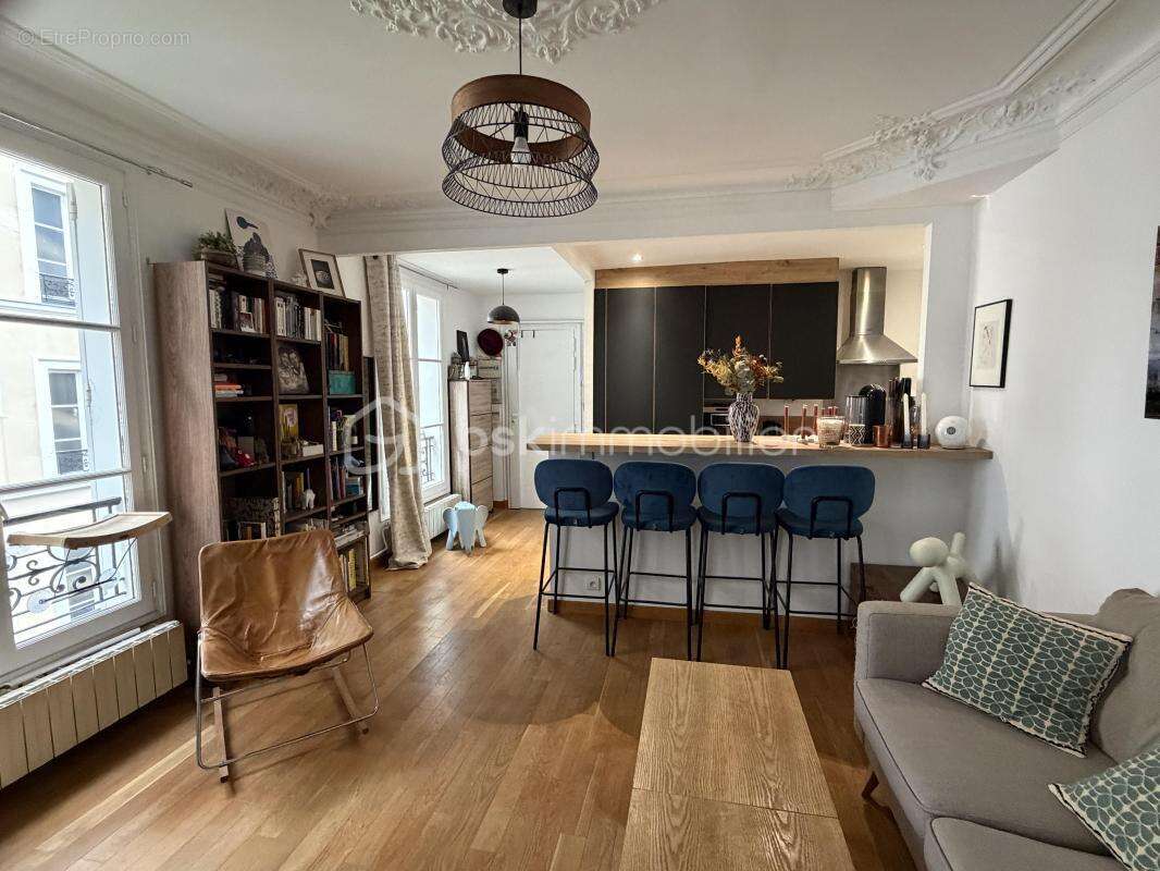 Appartement à LEVALLOIS-PERRET