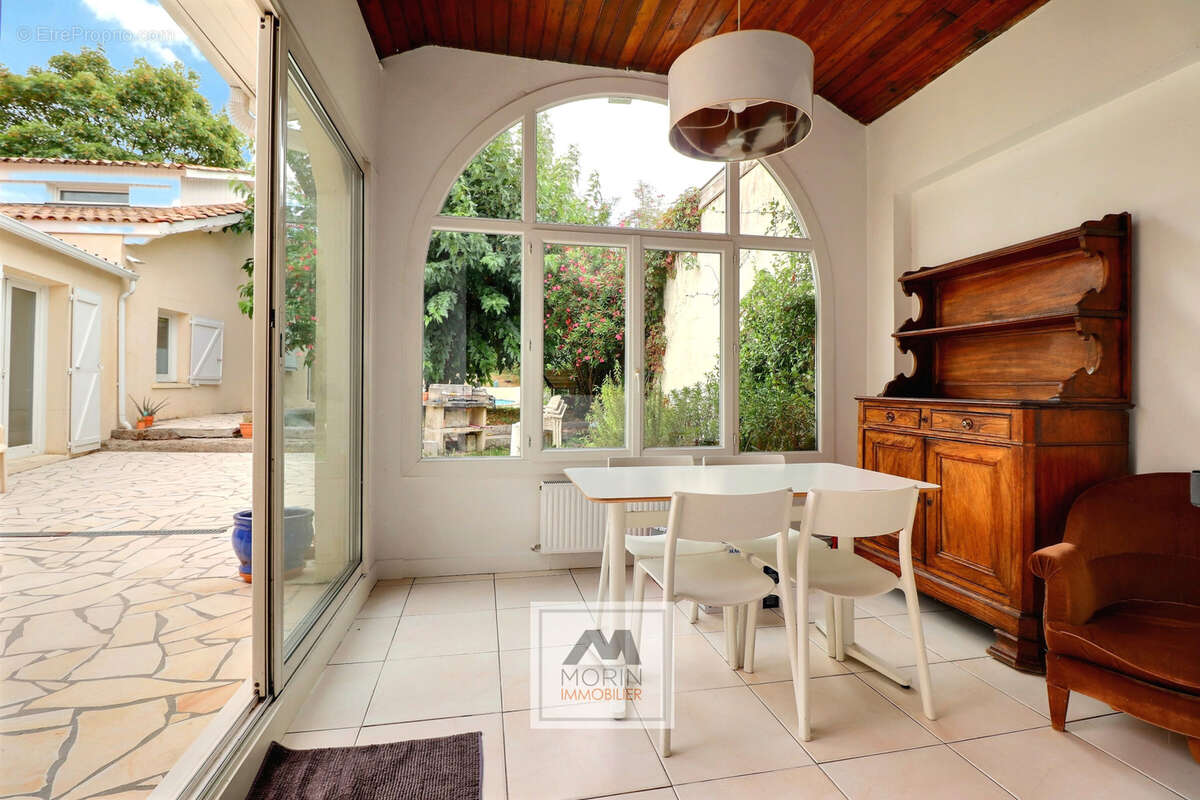 Maison à MERIGNAC