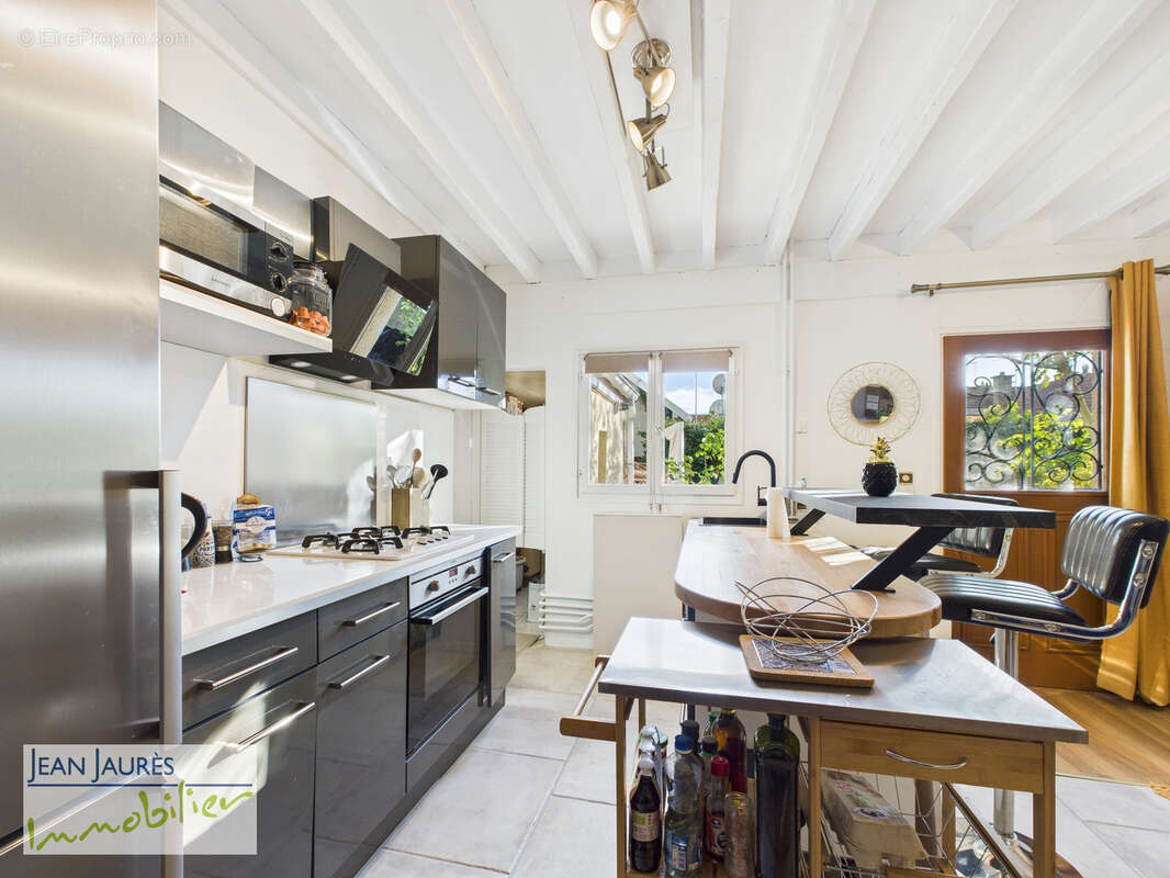 Maison à SAINTE-SAVINE