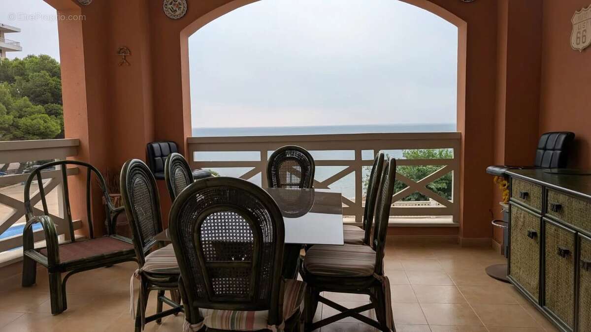 Appartement à LE CAYROL