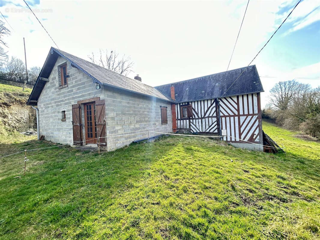 Maison à VIMOUTIERS