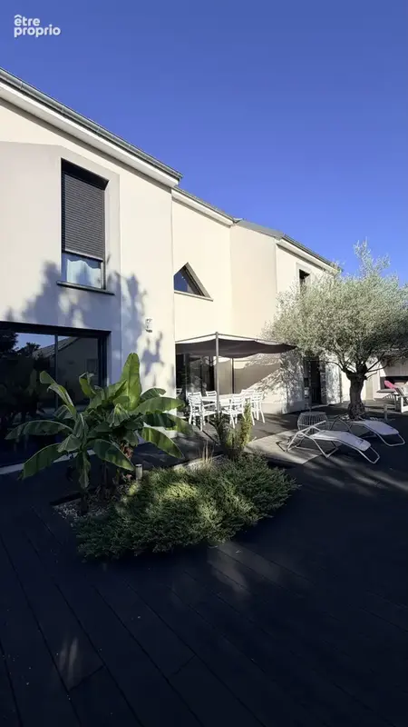 A vendre saint-julien-les-villas maison 254,67m2 5 suites parentales piscine jardin 987m2 - photo 24
