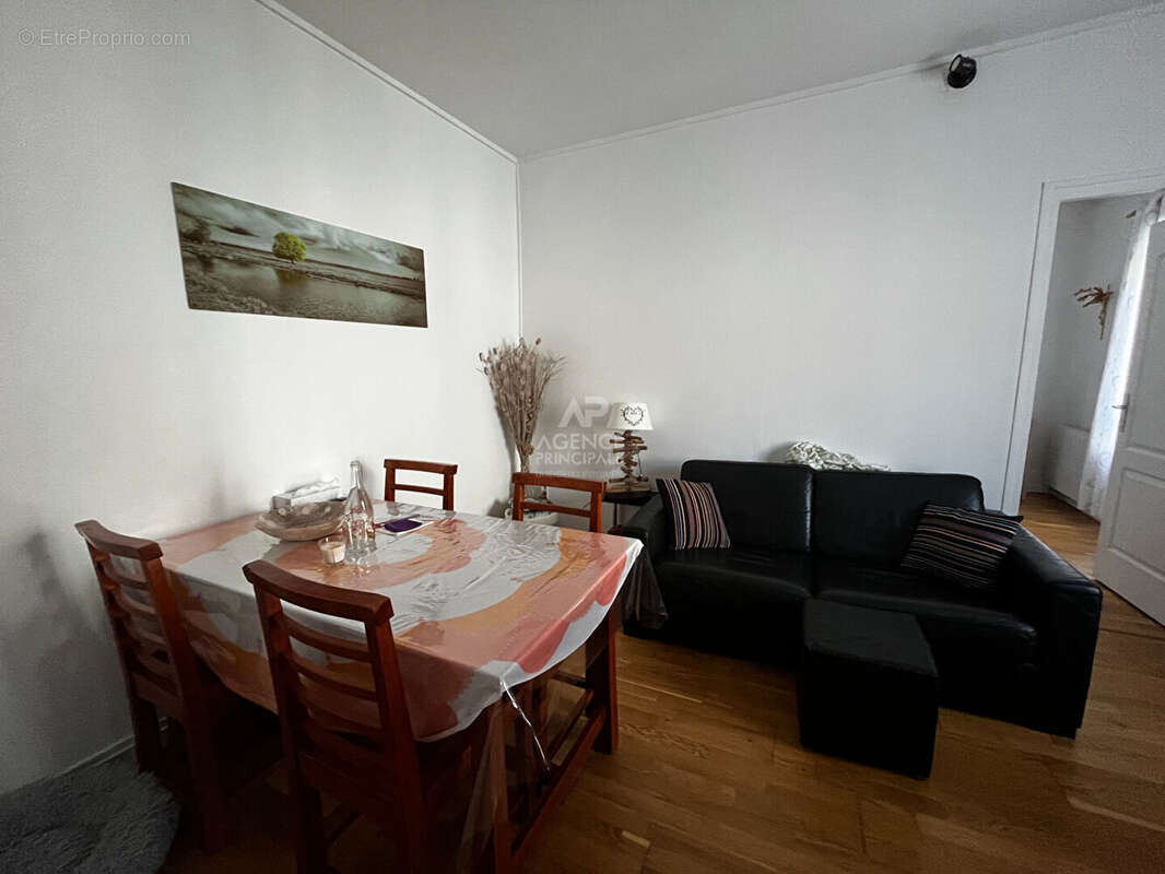 Appartement à MAISONS-LAFFITTE