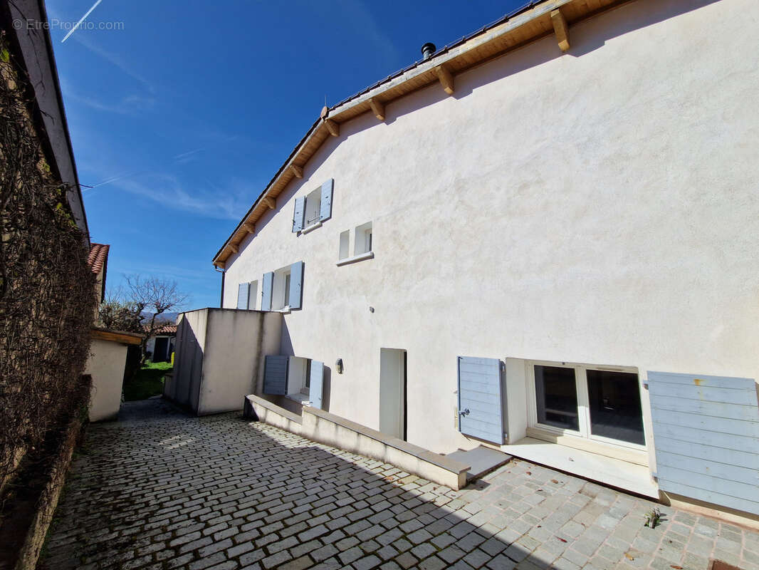 Maison à MILLERY