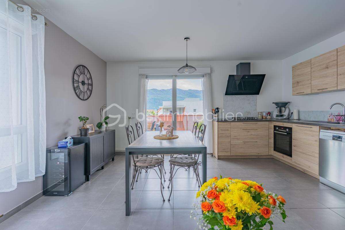 Appartement à AIX-LES-BAINS