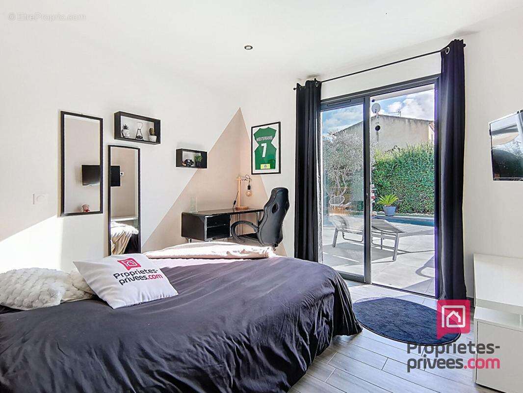 Maison à SAINT-MAXIMIN-LA-SAINTE-BAUME