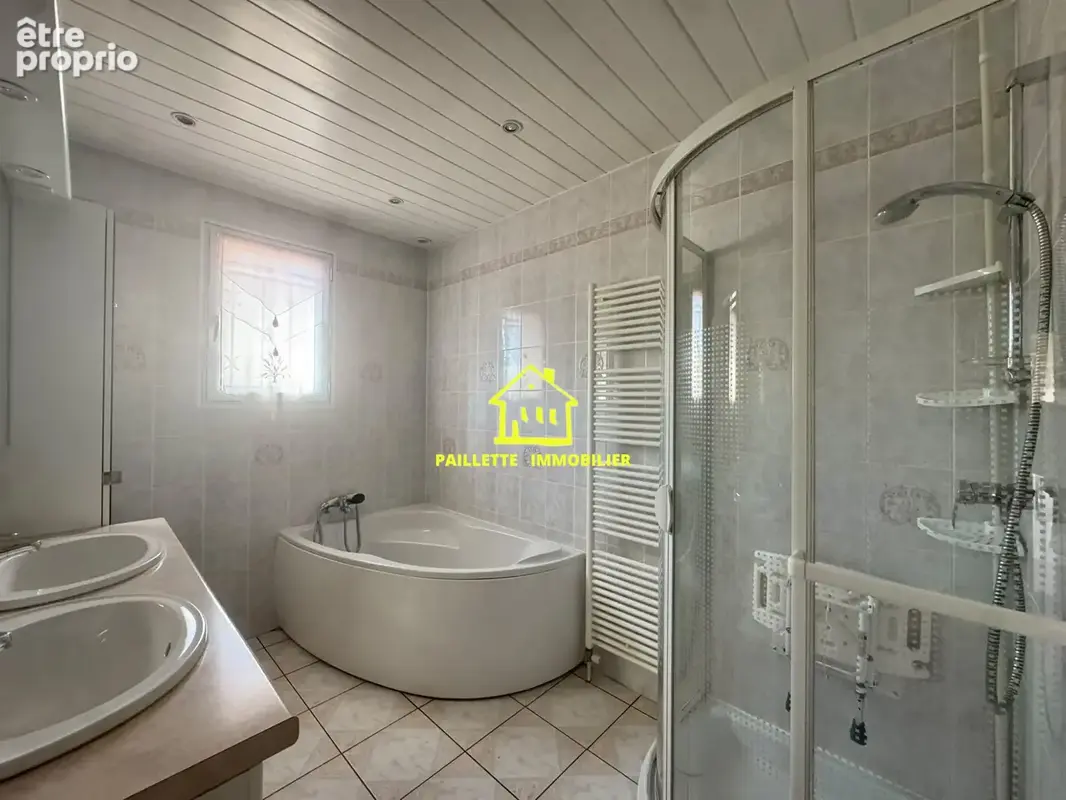 Maison 5 pièces 113 m² à vendre à Rolleville (76133) - photo 4