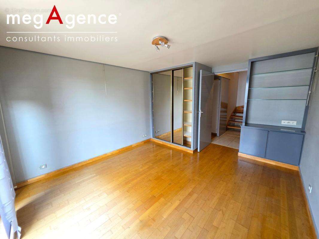 Caen mémorial – dernier étage, 127 m2  – superbe appartement duplex t4  avec terrasse - photo 11