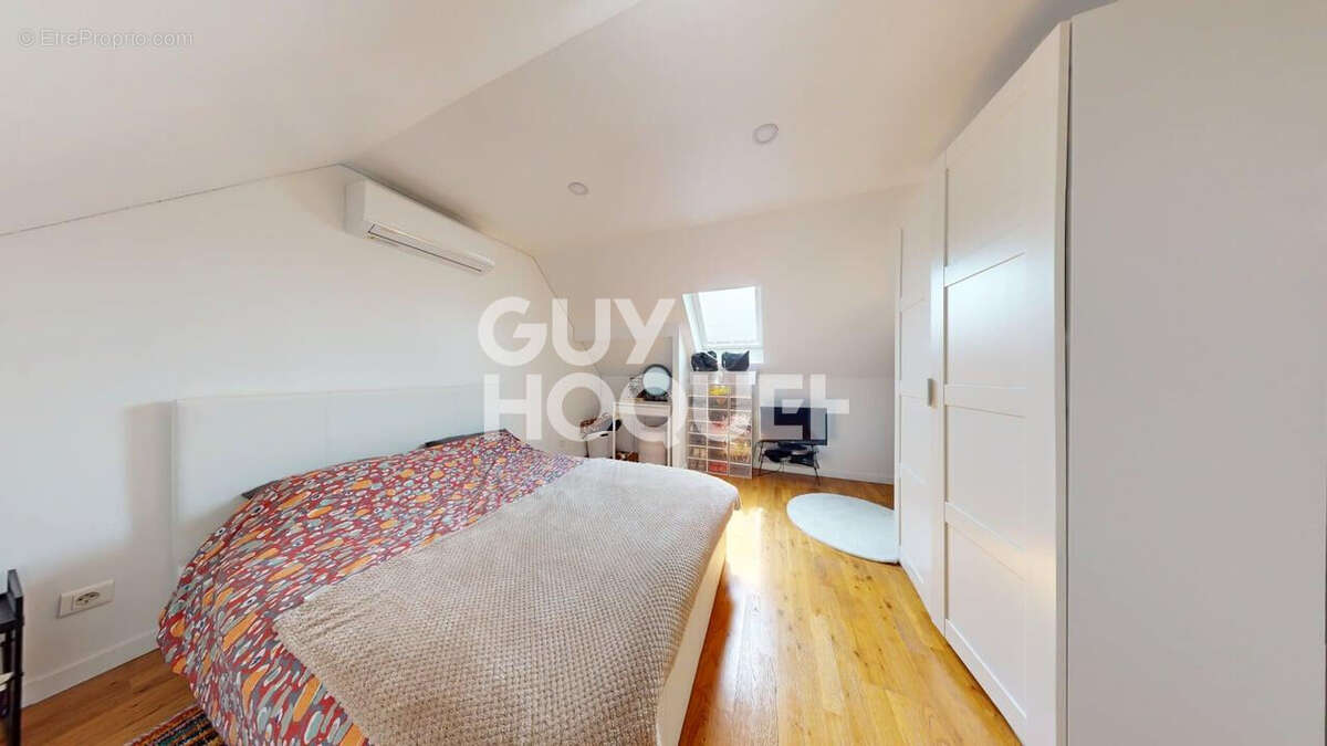 Maison à SAVIGNY-SUR-ORGE