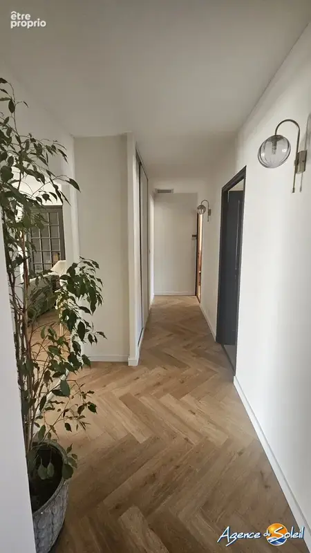 Maison 174 m² à Narbonne  - photo 7
