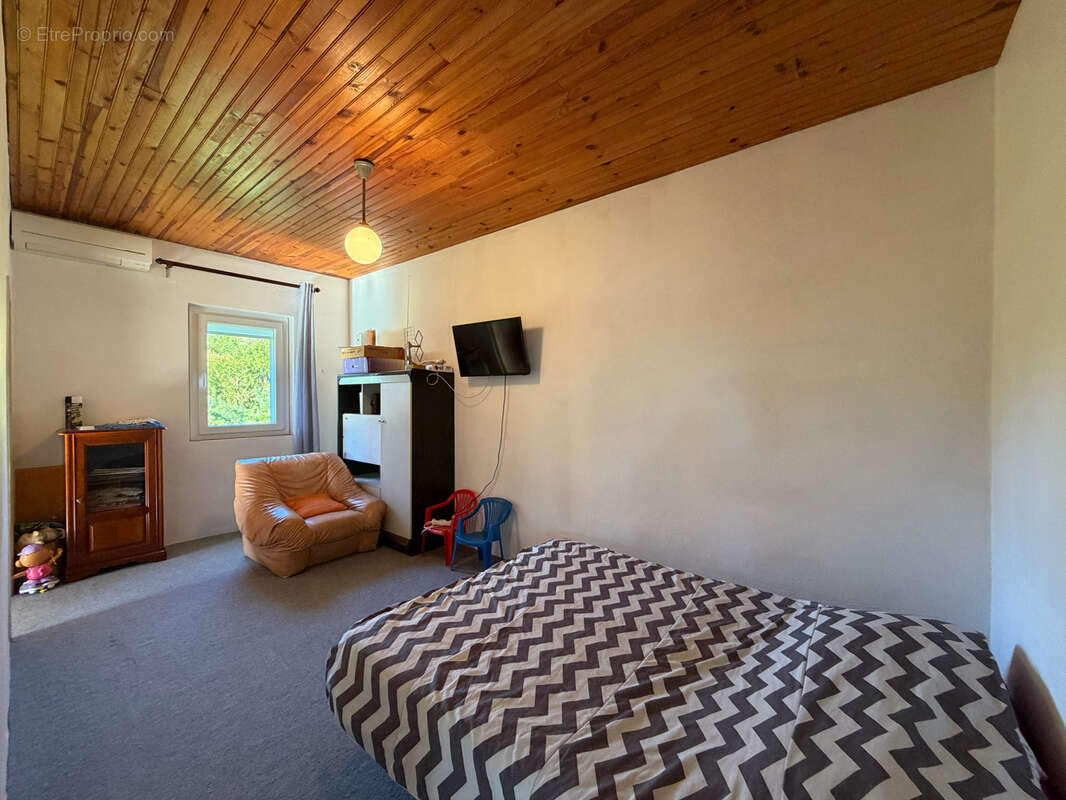 Maison à SERVIERS-ET-LABAUME