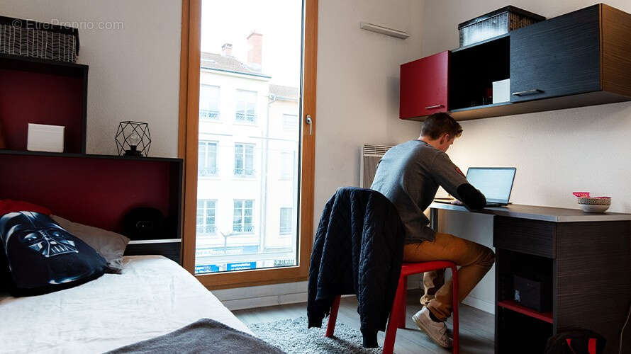 Appartement à LYON-9E