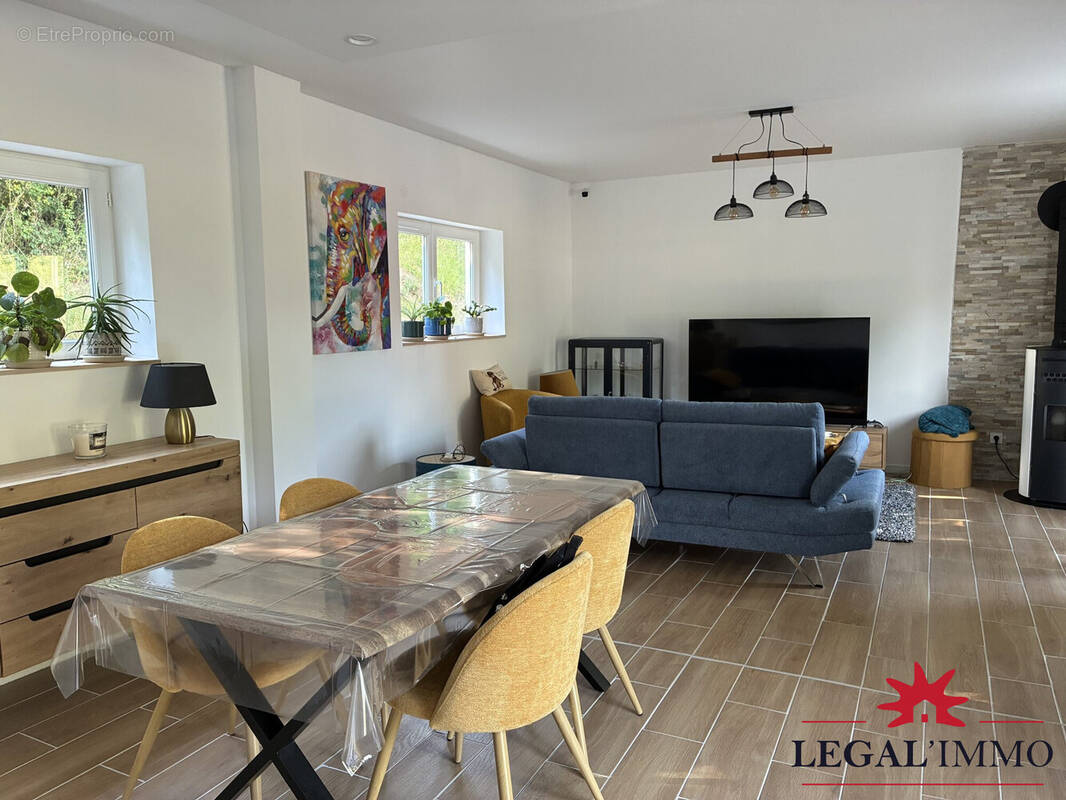 Maison 110 m² à Rebreuve-Sur-Canche  - photo 3