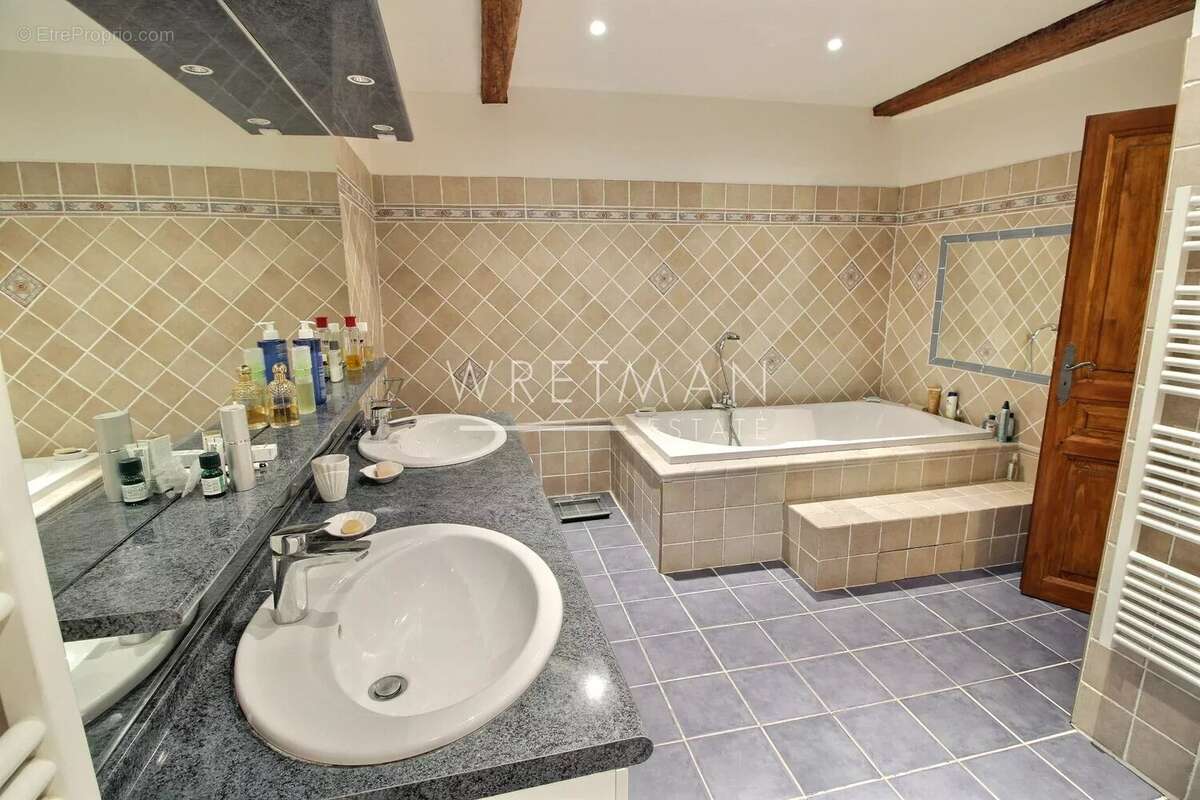 Appartement à SAINT-MARTIN-VESUBIE