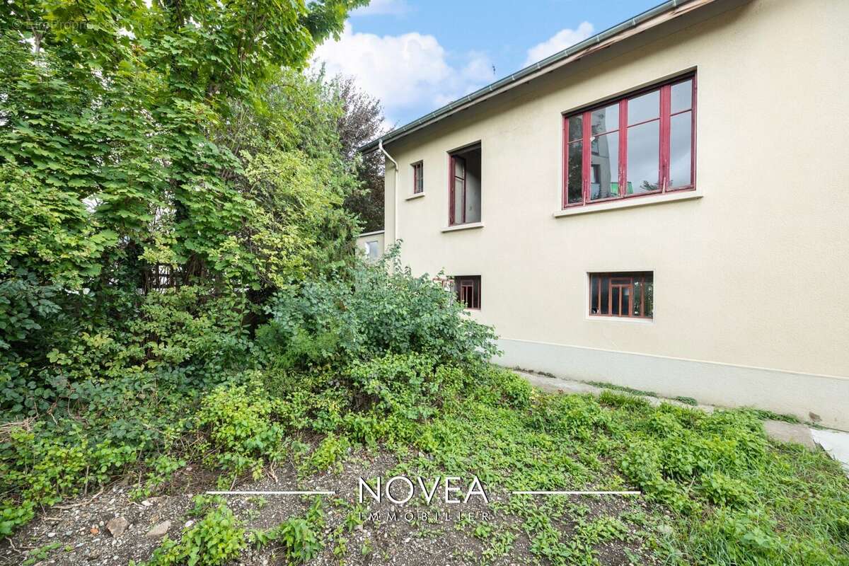 Maison à VILLEURBANNE