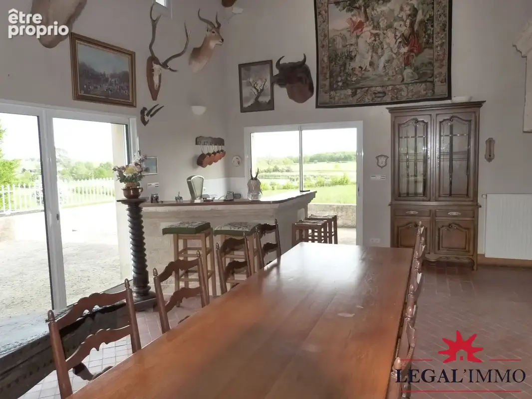 Maison 6 pièces 210 m² à vendre à Clere-Sur-Layon (49560) - photo 9