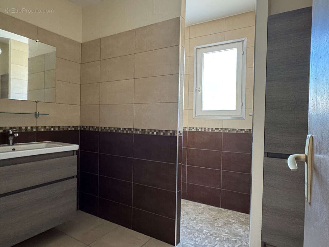 LA COUARDE - Maison de 80 m² - photo 8