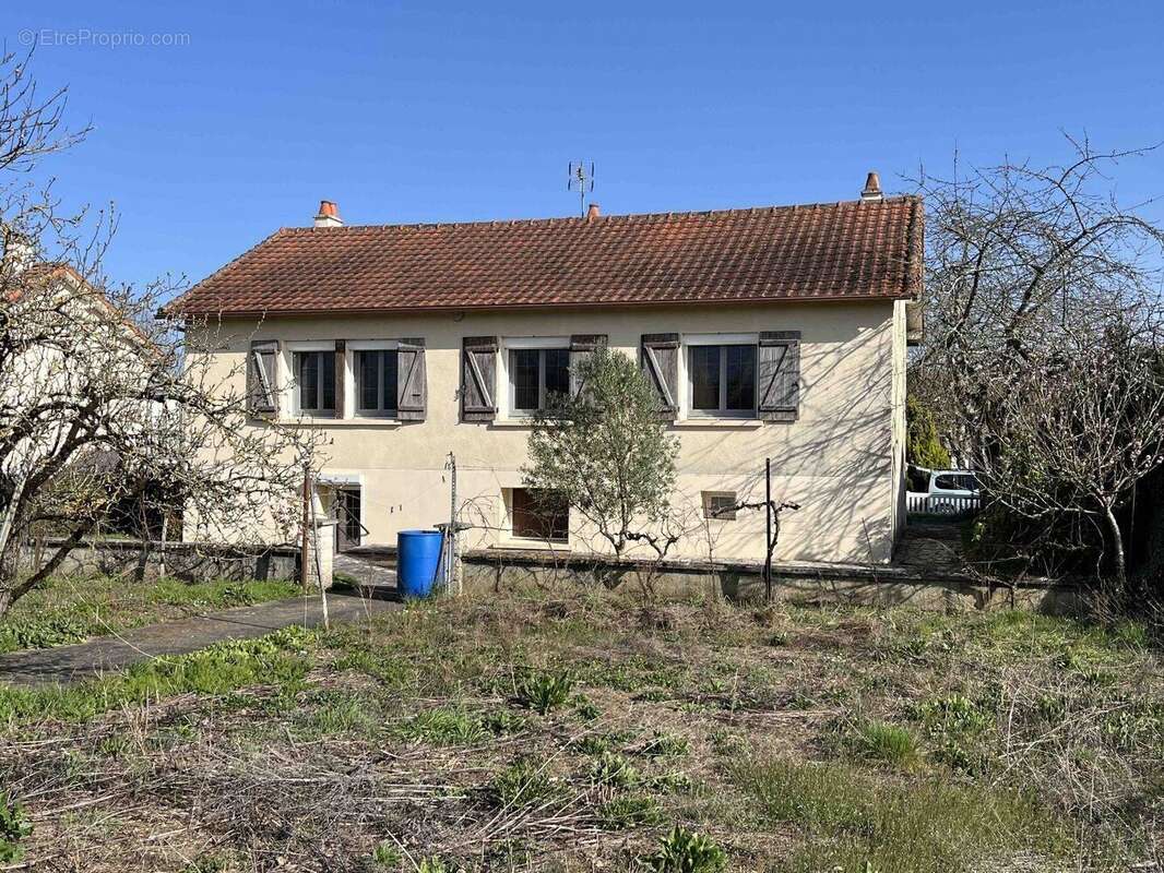 Maison à MAUPREVOIR