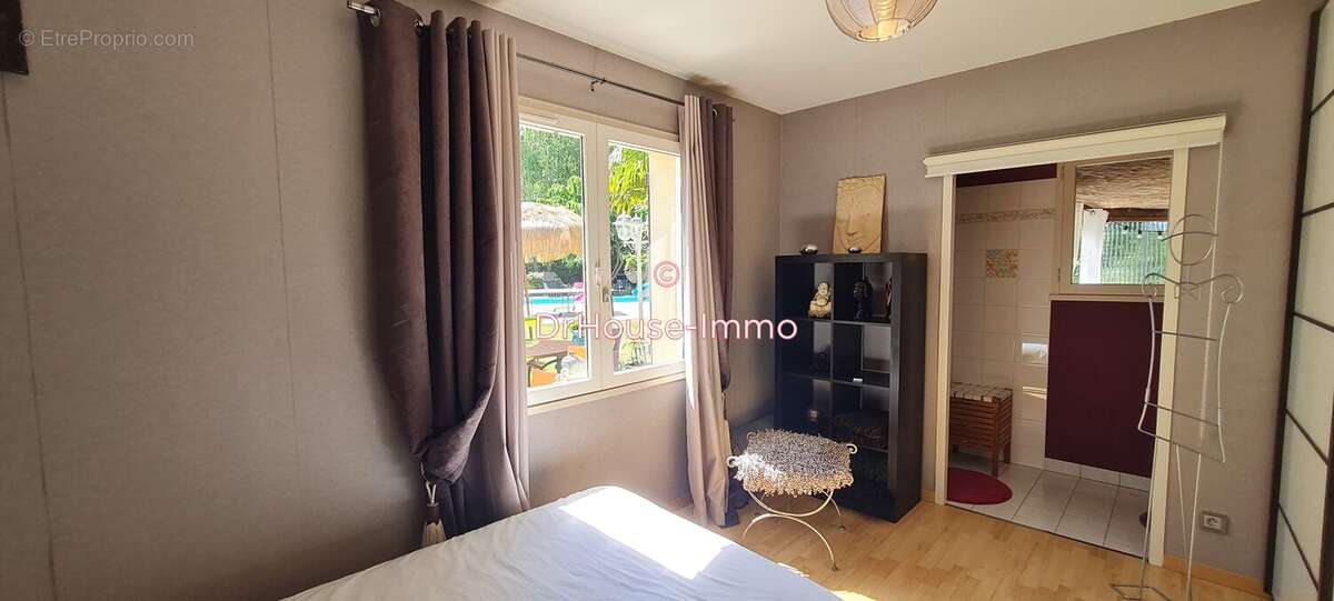 Maison 180 m² à Guecelard  - photo 12