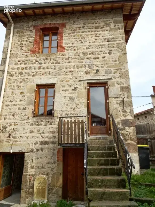 Maison à ESTIVAREILLES
