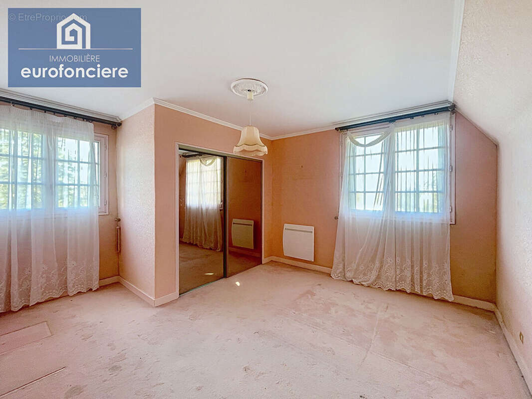 Maison à ROSIERES-PRES-TROYES