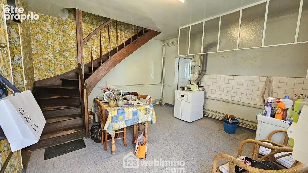 Une grande cuisine de 18 m² à ouvrir sur le séjour.