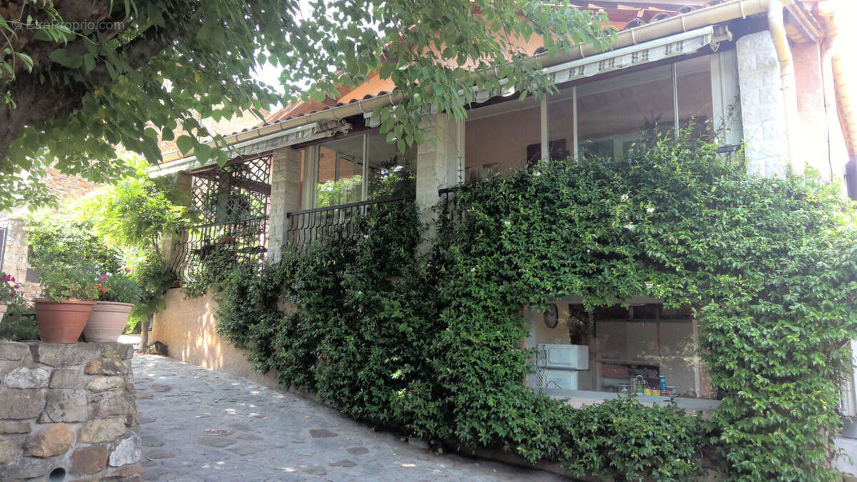 Maison à SAINT-FLORENT-SUR-AUZONNET