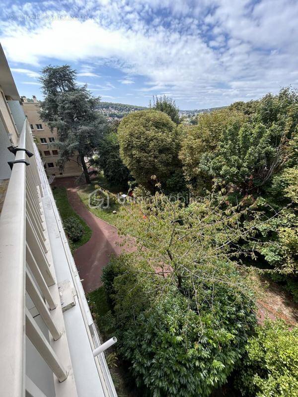Sèvres – Appartement 4 pièces dernier étage       potentiel locatif ou famille - photo 18