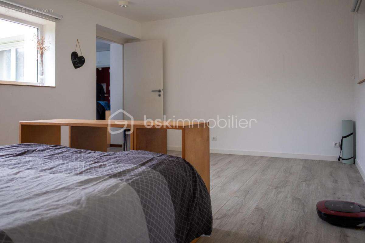 Maison à PLOUMAGOAR