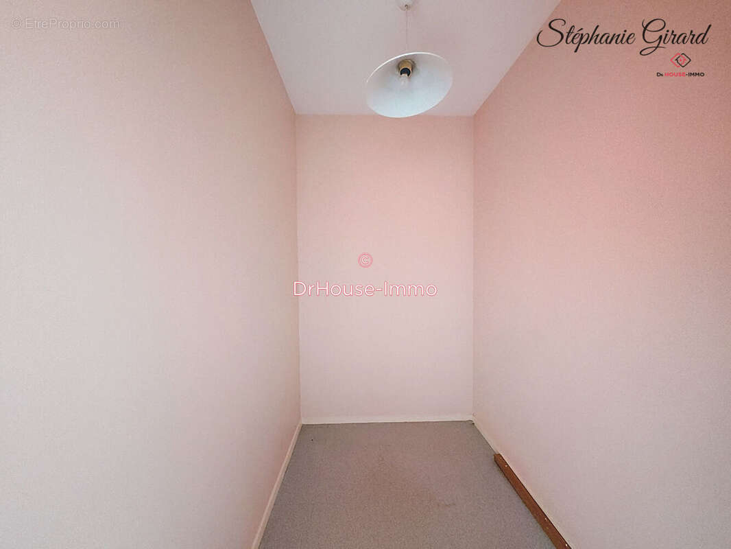 Appartement à FLEURY-LES-AUBRAIS