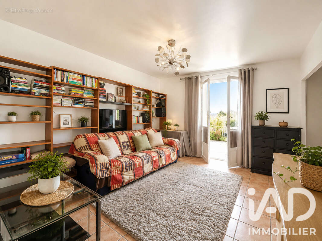 Photo 2 - Appartement à FREJUS