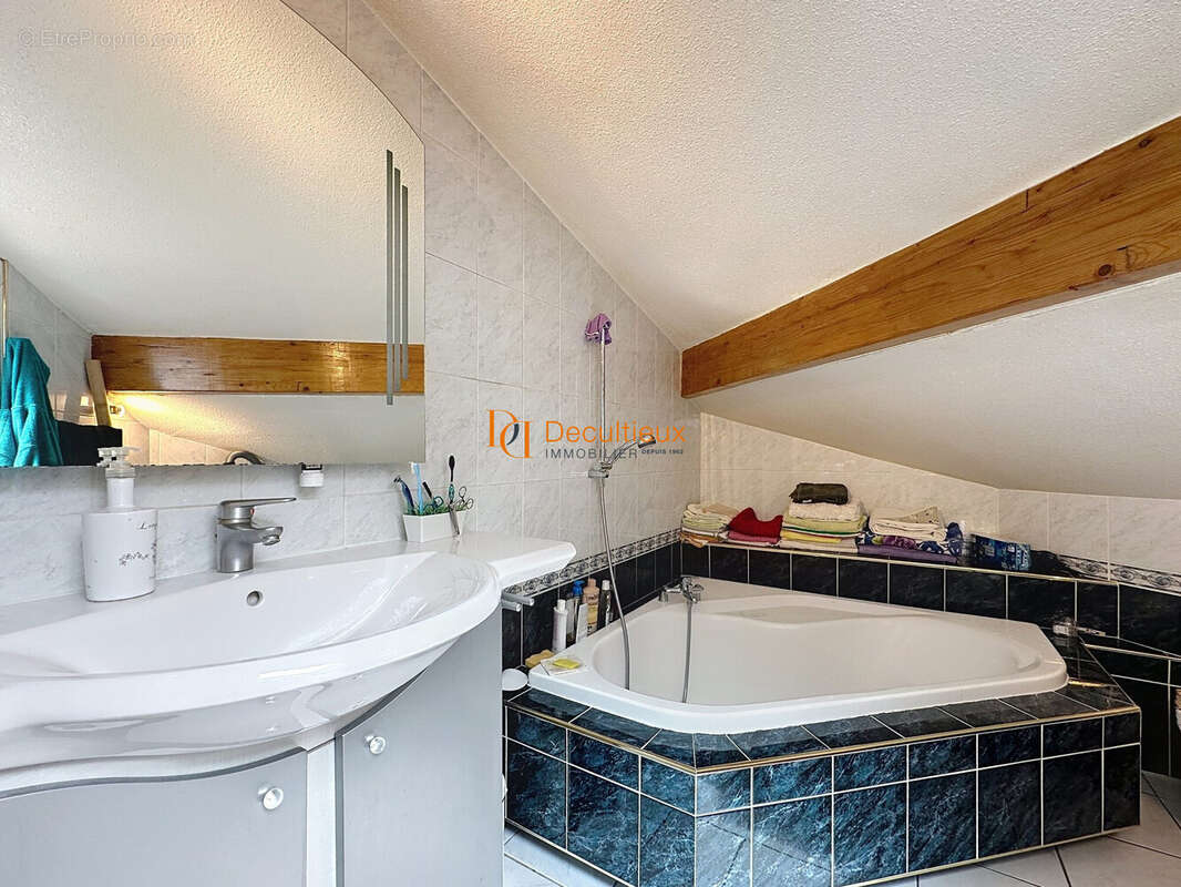 Appartement à FRANCHEVILLE